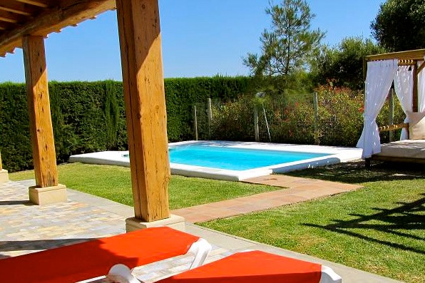 Tuin met privé zwembad huis 4